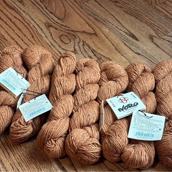 Noro Yarn KASHIRUKURU Lot of 10 Cashmere & Silk Knitting #95 Brown Wool Caramel